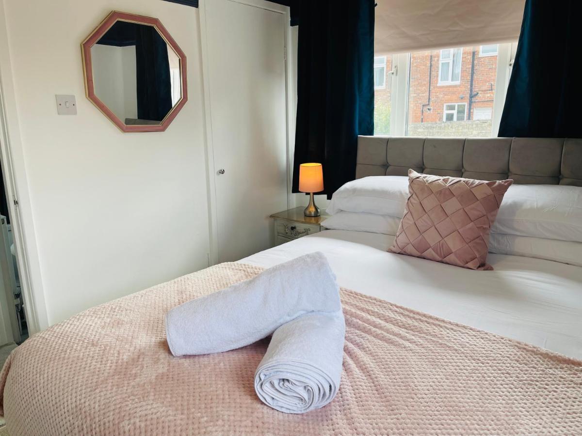 A Modern Cosy One Bedroom Home Away From Home Houghton-le-Spring Экстерьер фото